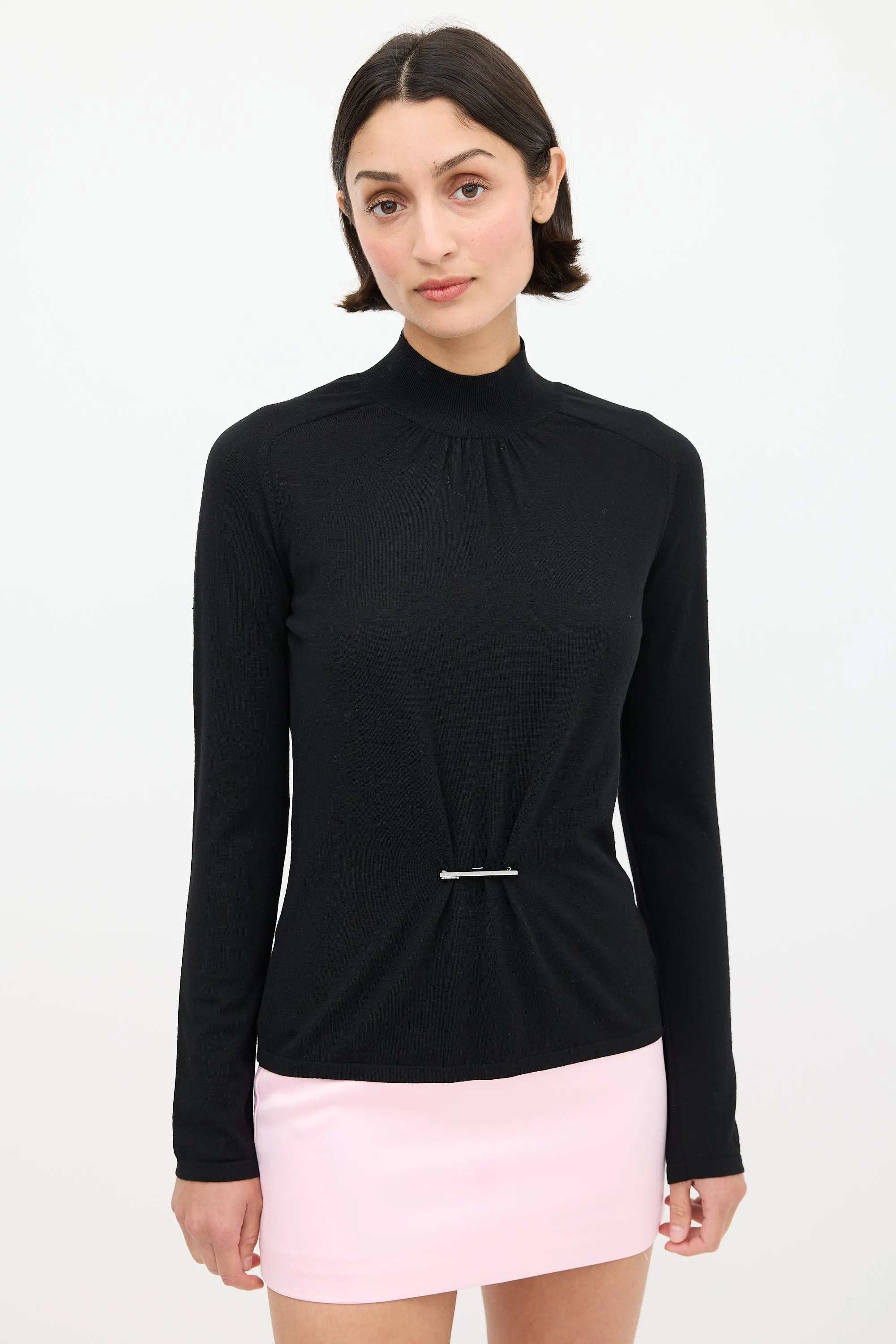 Black Wool Jewel Pin Sweater