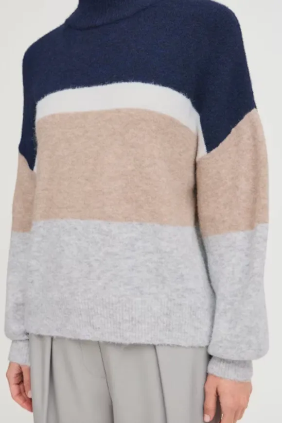 Byomea Sweater