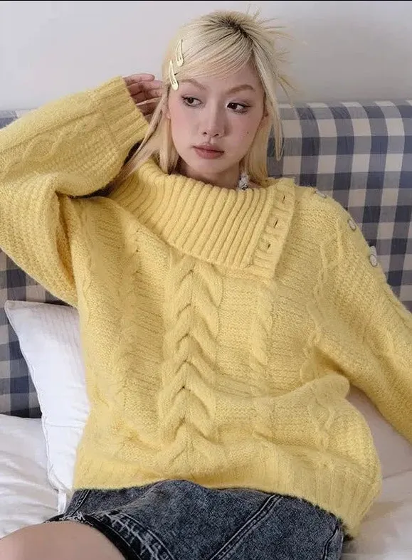 Chem Irregular Collar Patterned Sweater