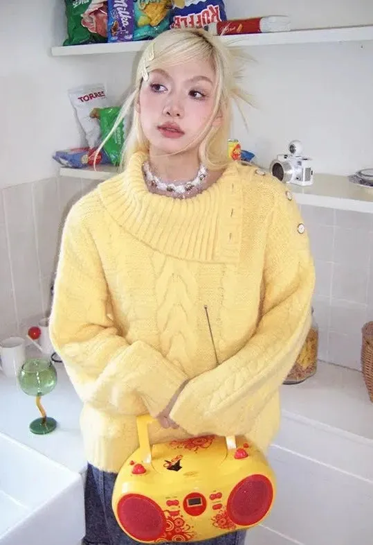 Chem Irregular Collar Patterned Sweater